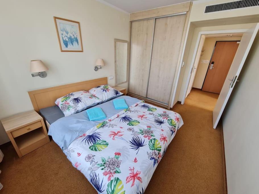 10Q - Z6 Apartament 801 Варшава Екстер'єр фото